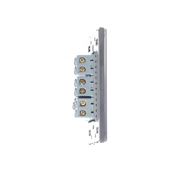 BP03/3-M/A PLACA METÁLICA CON 2 INTERRUPTORES SENCILLOS Y 1 DE ESCALERA DE 1 MÓDULO ANODIZADO.